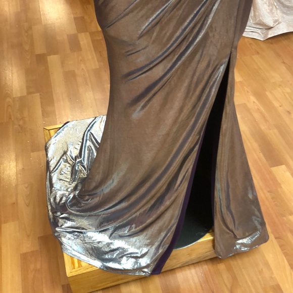 ⭐️SOLD⭐️ Silver-purple prom dress - Picture 3 of 8